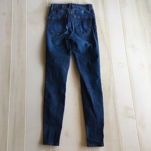 No Boundaries jeans - Picture 2 of 3